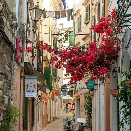 Maestro * Corfu (city)